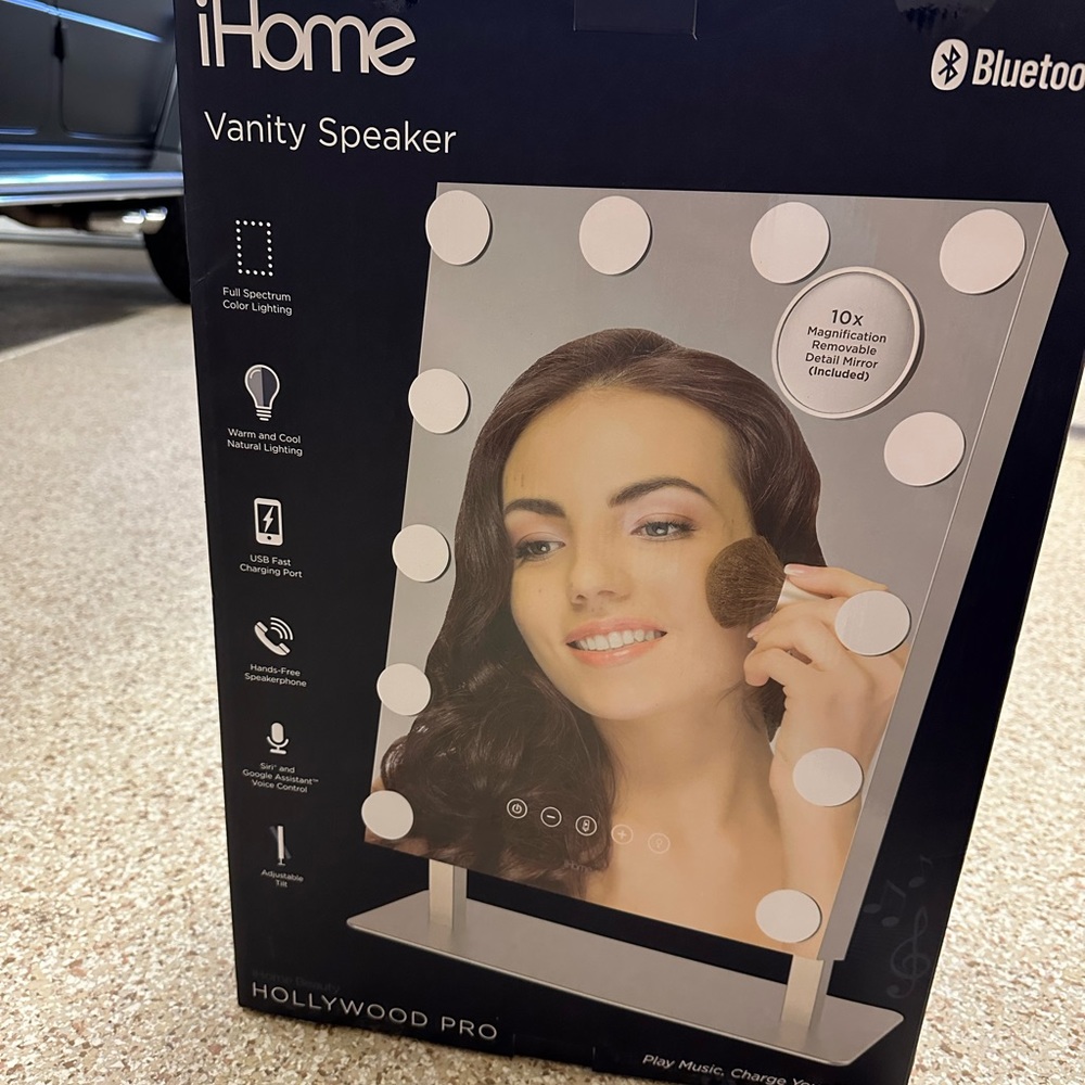 NEW IHOME VANITY SPEAKER Hollywood pro